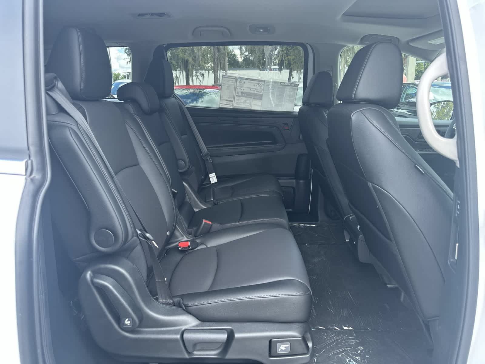 New 2026 Honda Odyssey EX-L image 16