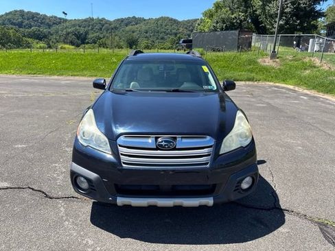Used 2014 Subaru Outback 2.5i Limited AWD/4WD image 3
