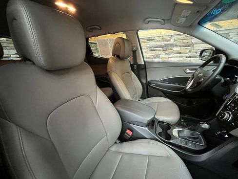 Used 2018 Hyundai Santa Fe Sport AWD/4WD image 32