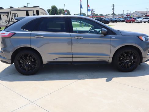Used 2024 Ford Edge ST-Line AWD/4WD image 4