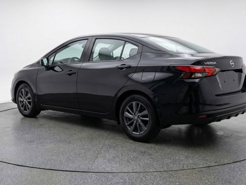 Used 2025 Nissan Versa SV FWD image 6