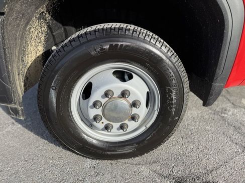 New 2026 GMC Sierra 3500 Pro w/ Convenience Package image 3