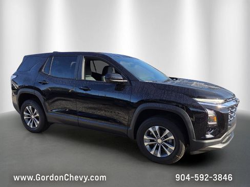 New 2026 Chevrolet Equinox LT w/ Convenience Package II FWD image 10