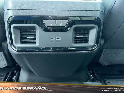 New 2025 GMC Sierra 1500 AT4 w/ AT4 Premium Package image 15