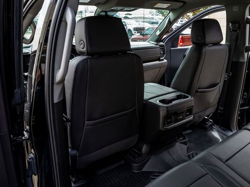 Used 2024 Chevrolet Silverado 1500 LT Trail Boss w/ Convenience Package II image 34