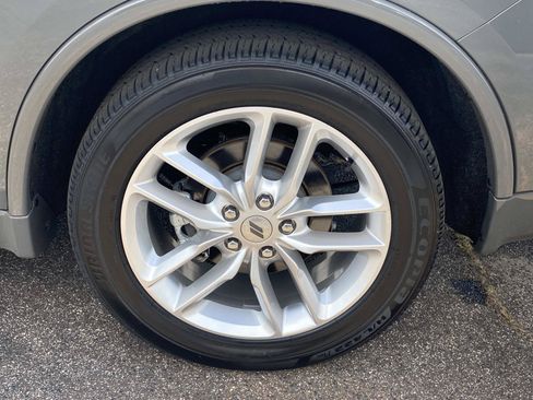 Used 2024 Dodge Durango R/T RWD image 16