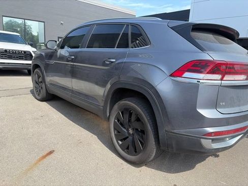 Used 2024 Volkswagen Atlas Cross Sport SE AWD/4WD image 7