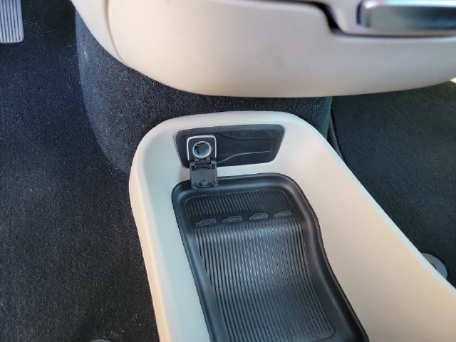 Used 2024 Chrysler Pacifica Touring-L FWD image 24