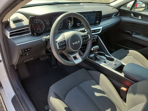 Used 2023 Kia K5 LXS FWD image 6