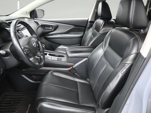 Used 2023 Nissan Murano SL w/ SL Moonroof Package FWD image 9