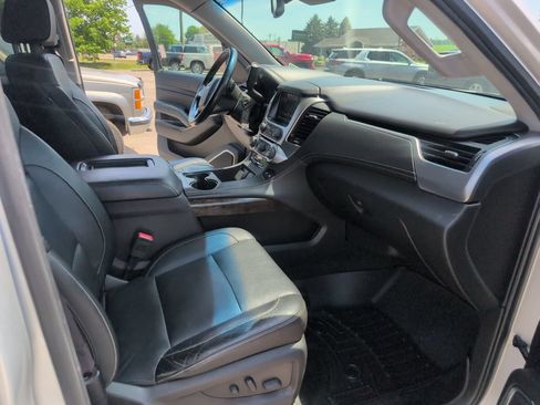 Used 2017 Chevrolet Tahoe LT AWD/4WD image 17