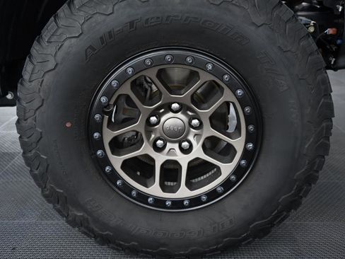 Used 2021 Jeep Wrangler Unlimited Rubicon w/ Xtreme Recon 35" Tire Package image 52