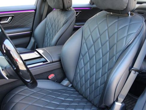 Used 2024 Mercedes-Benz S 580e 4MATIC Sedan image 10