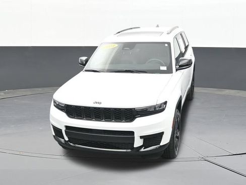 Used 2023 Jeep Grand Cherokee L Laredo AWD/4WD image 67