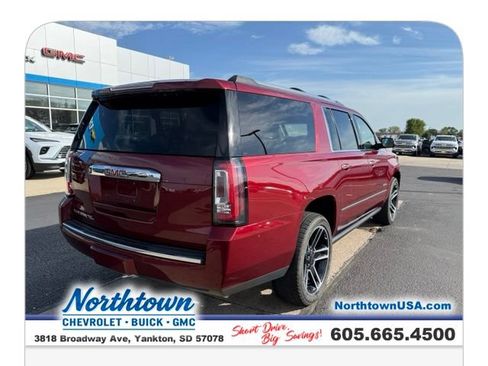 Used 2017 GMC Yukon XL Denali w/ Open Road Package AWD/4WD image 7