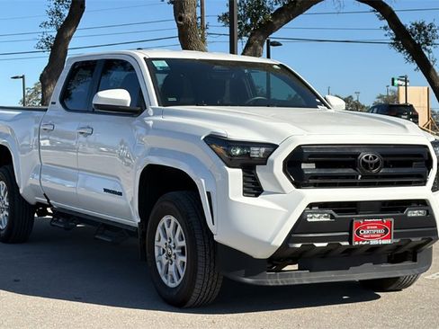 Certified 2024 Toyota Tacoma SR5 image 9
