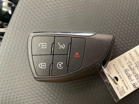 New 2026 Chevrolet Equinox RS w/ Convenience Package III AWD/4WD image 18
