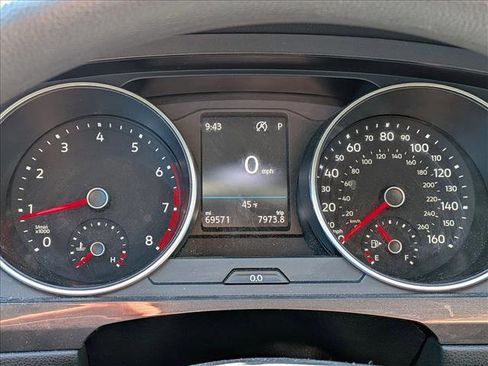 Used 2019 Volkswagen Tiguan S w/ Driver Assistance Package image 10