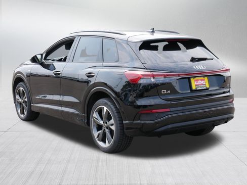 Used 2023 Audi Q4 e-tron Premium w/ Convenience Package AWD/4WD image 5