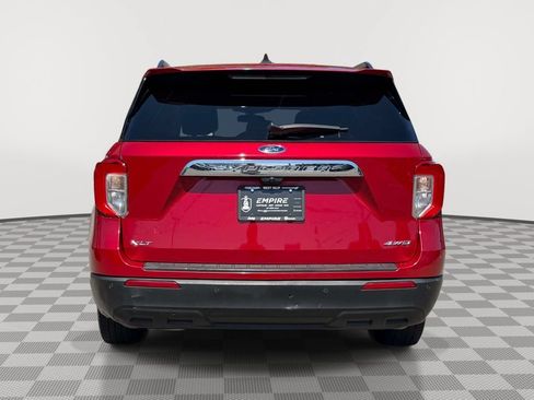 Used 2022 Ford Explorer XLT AWD/4WD image 7