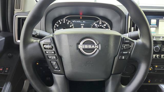 Certified 2025 Nissan Frontier SV RWD image 19