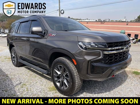 Used 2021 Chevrolet Tahoe Z71 w/ Z71 Signature Package image 1