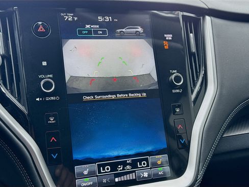 Used 2023 Subaru Outback Premium AWD/4WD image 10