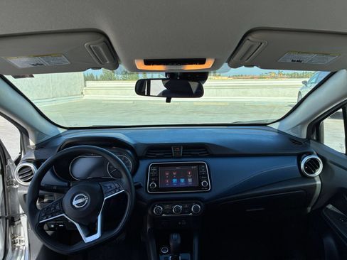 Used 2025 Nissan Versa SV FWD image 31
