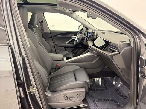 New 2026 Audi Q5 Premium Plus AWD/4WD image 25