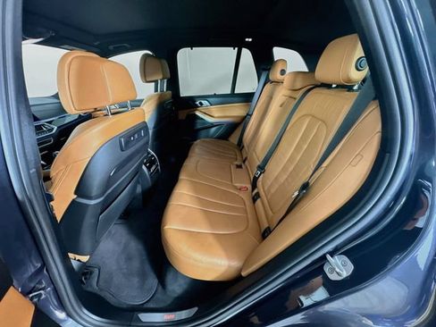 Used 2019 BMW X5 xDrive40i w/ Executive Package AWD/4WD image 26