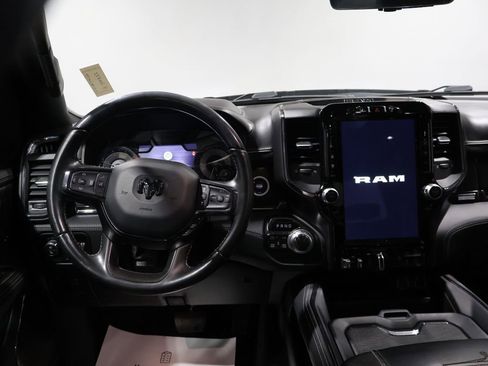 Certified 2022 RAM 1500 Limited image 18