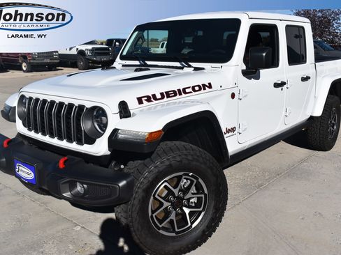 New 2025 Jeep Gladiator Rubicon w/ Convenience Group image 1
