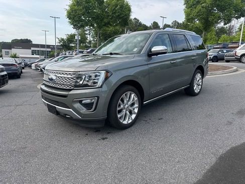 Used 2019 Ford Expedition Platinum AWD/4WD image 3
