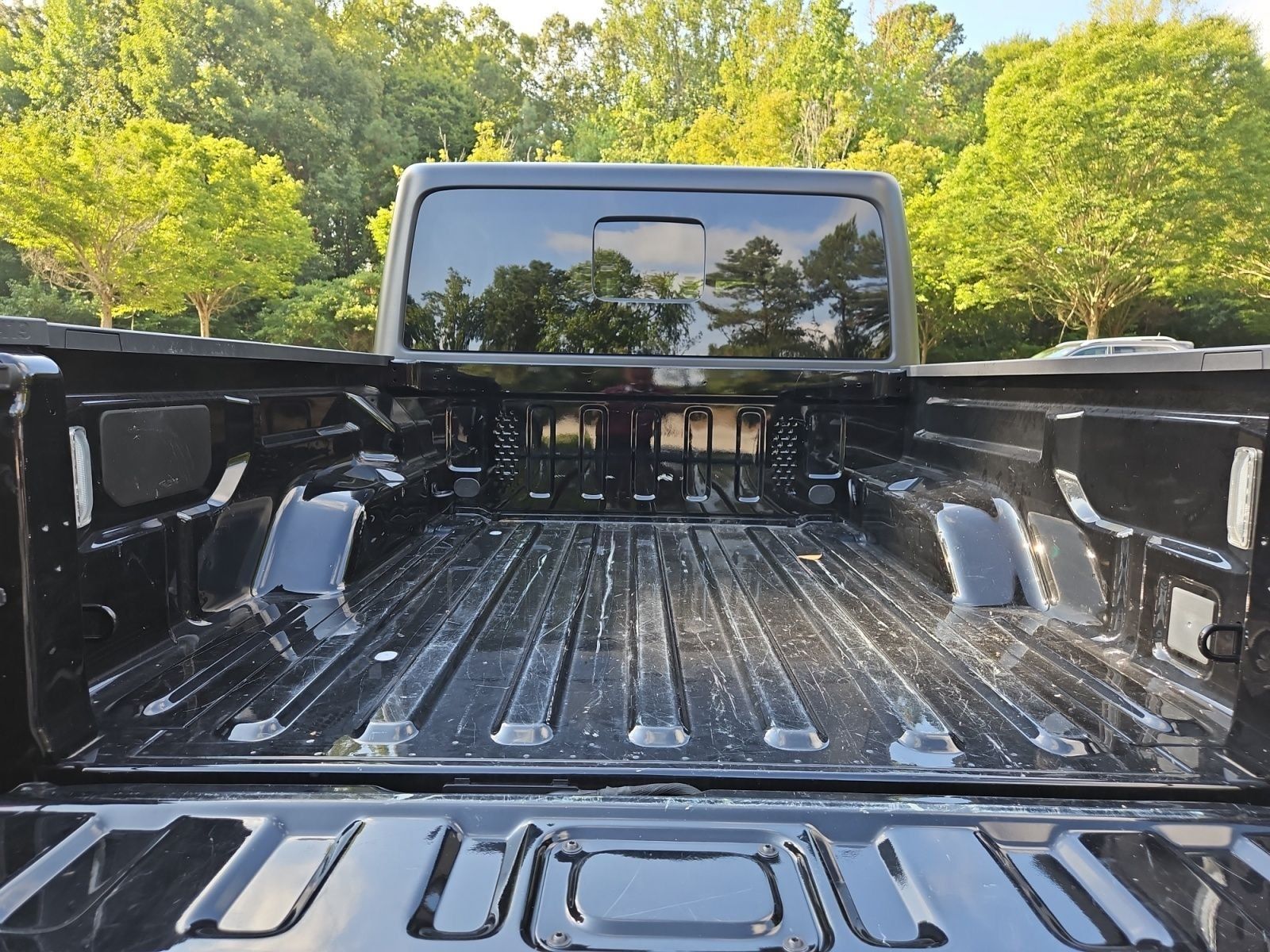 Used 2026 Jeep Gladiator Rubicon AWD/4WD image 19