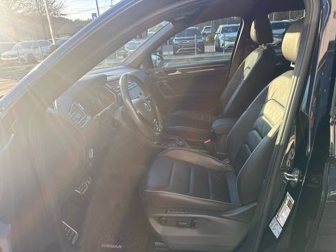 Used 2020 Volkswagen Tiguan SEL Premium R-Line w/ 3rd Row Seat Package image 20