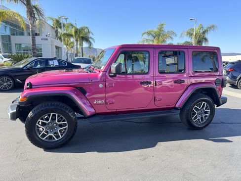 Used 2024 Jeep Wrangler Sahara w/ Safety Group image 7