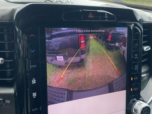 New 2026 RAM 2500 Big Horn AWD/4WD image 24
