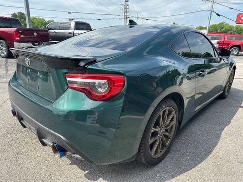 Used 2020 Toyota 86 RWD image 3