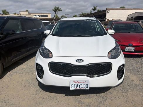 Used 2018 Kia Sportage LX w/ LX Technology Package AWD/4WD image 2
