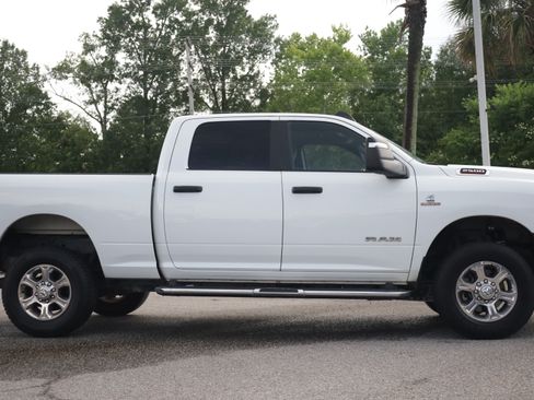 Used 2024 RAM 2500 Big Horn AWD/4WD image 6