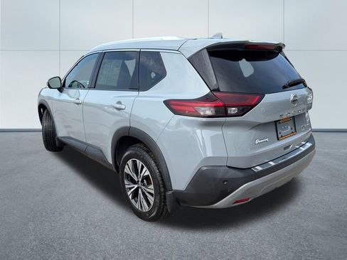 Used 2021 Nissan Rogue SV AWD/4WD image 2