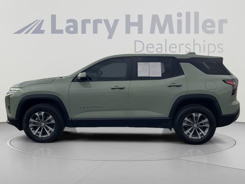 Used 2025 Chevrolet Equinox LT w/ Safety and Technology Package AWD/4WD image 2