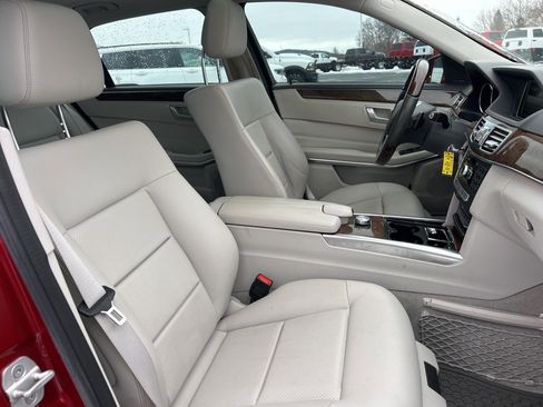 Used 2015 Mercedes-Benz E 350 4MATIC Sedan image 8