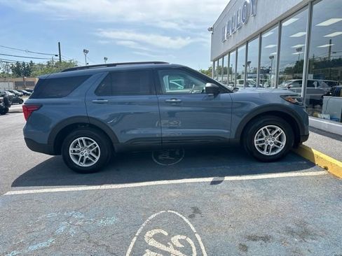 Used 2026 Ford Explorer Active AWD/4WD image 1