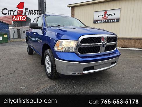 Used 2016 RAM 1500 Classic SLT image 1