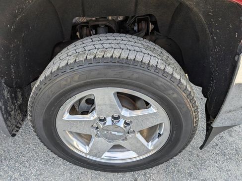 Used 2015 Chevrolet Silverado 2500 LTZ image 4