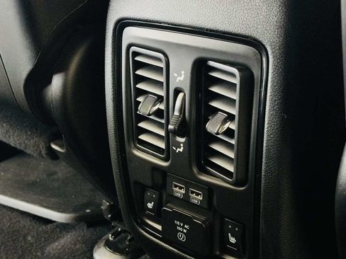 Used 2024 Dodge Durango SRT AWD/4WD image 42