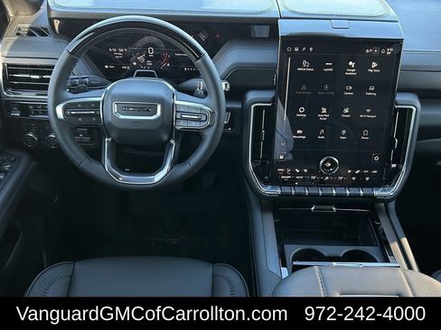 New 2026 GMC Yukon Denali w/ Denali Reserve Package AWD/4WD image 11