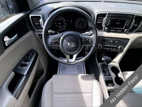 Used 2018 Kia Sportage LX AWD/4WD image 5
