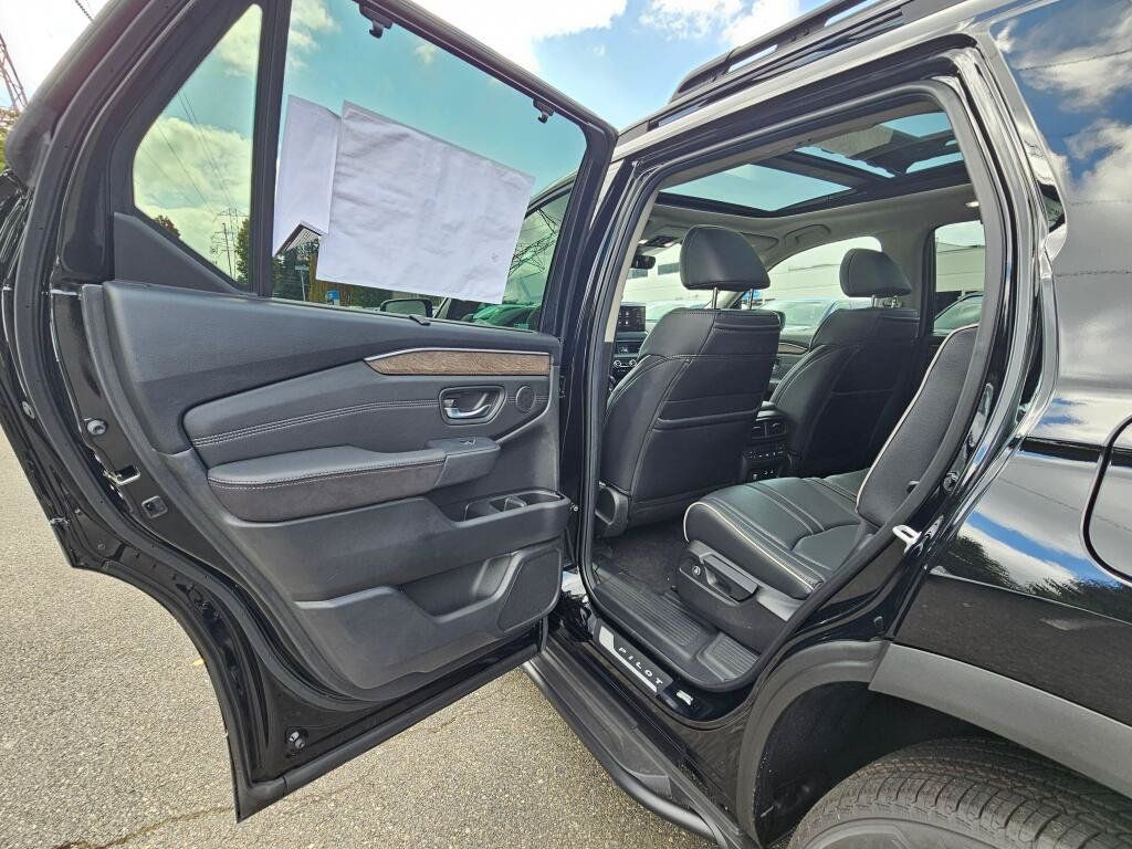 New 2026 Honda Pilot Elite image 16